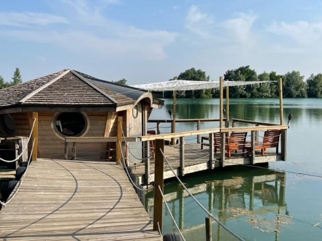 Cabane Flottante Millenium Varanges Kültér fotó
